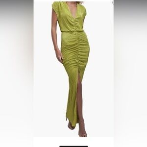 GOOD AMERICAN ALWAYS FITS PLISSE MAXI DRESS